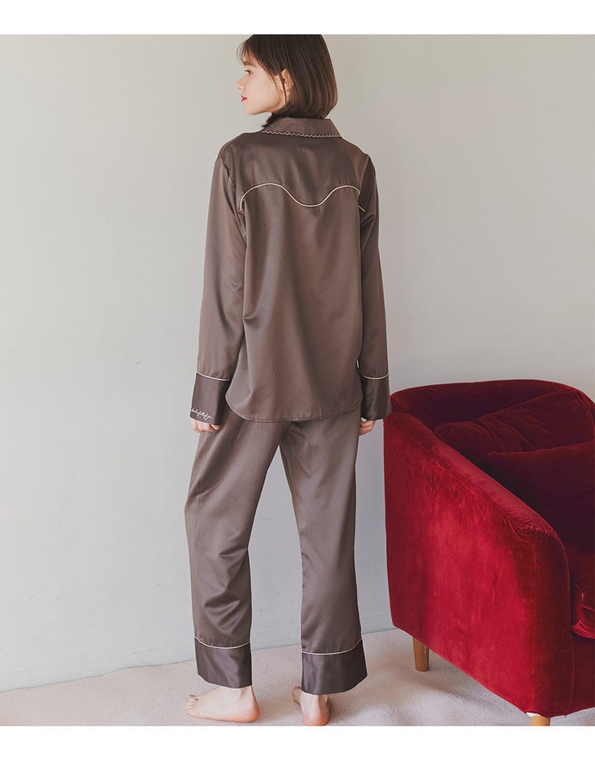 ルームウェア・パジャマ Sienne sienne(シエンヌ) パジャマ ルームウェア フラワー パンツ 青 新品