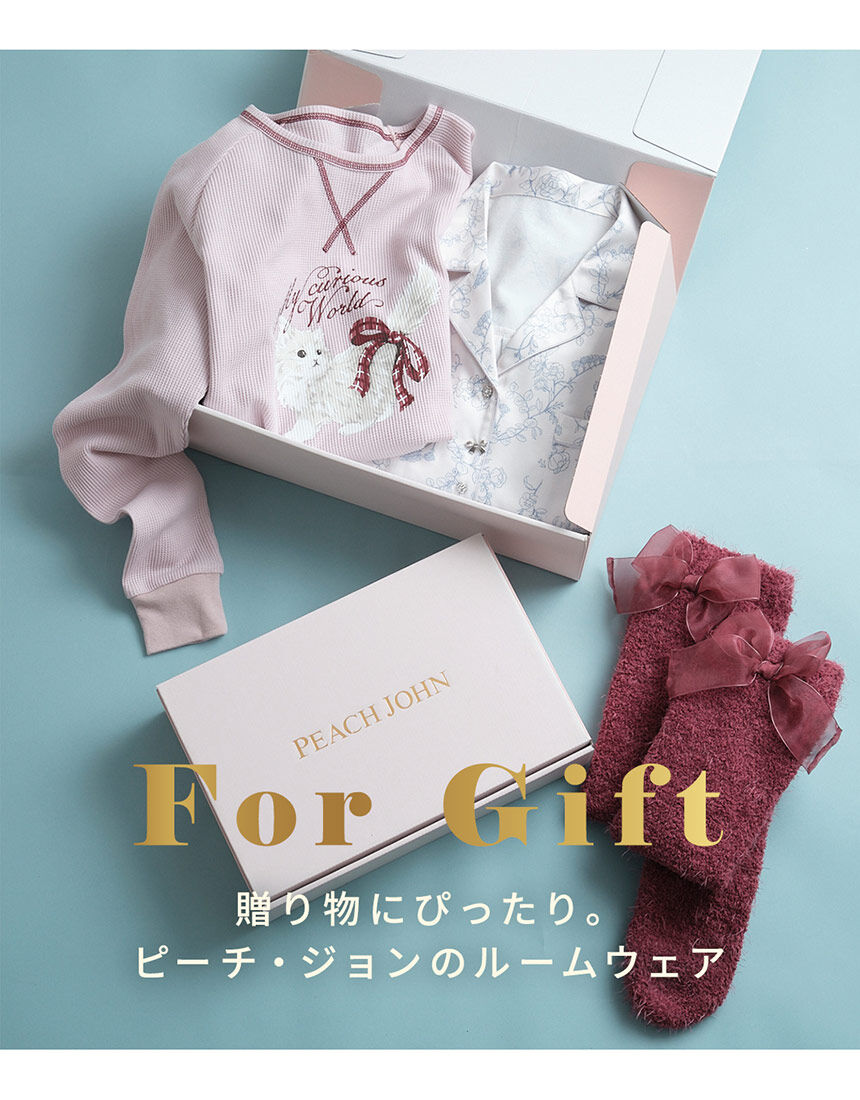 PEACH JOHN ホイップリーレースリボンパジャマ　新品タグ付き　ブルー PEACH JOHN 【もこもこの厚みであたたか】肌ざわりにうっとり。人気