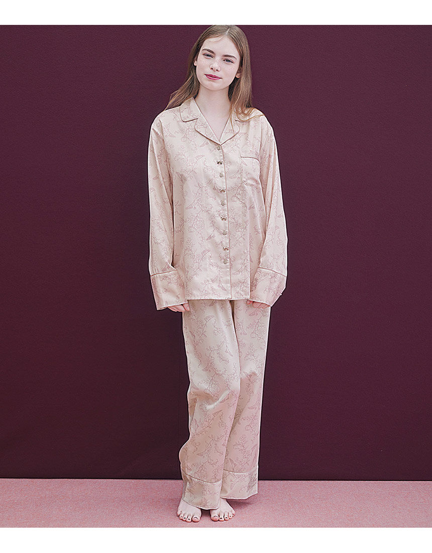 Wacoal サテンパジャマ Lサイズ ピンク シルク素材 Wacoal サテンパジャマ Lサイズ ピンク シルク素材 サテンパジャマ