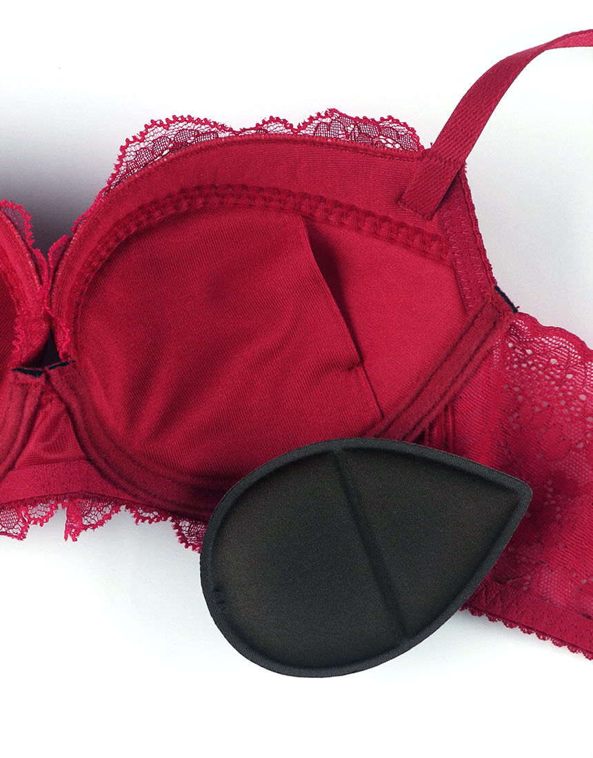 サルート 脇・背中すっきり、胸はリッチに Rich Veil Bra