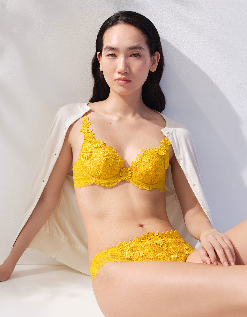 ワコール　Yue ブラジャー　ショーツ Yue きれいな谷間をつくるプッシュアップタイプ 3／4カップブラ