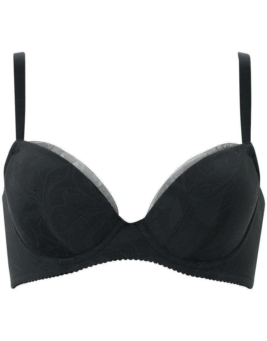 ワコール ウイング／ツヤカ フロントホック・ノンワイヤーで着心地ラクちん／肩