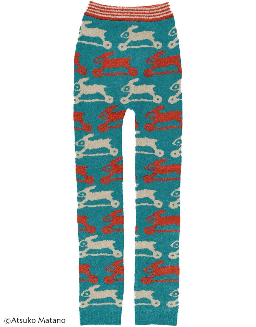 アツコマタノ アウターの下からのぞかせるコーディネイトもおすすめ 毛