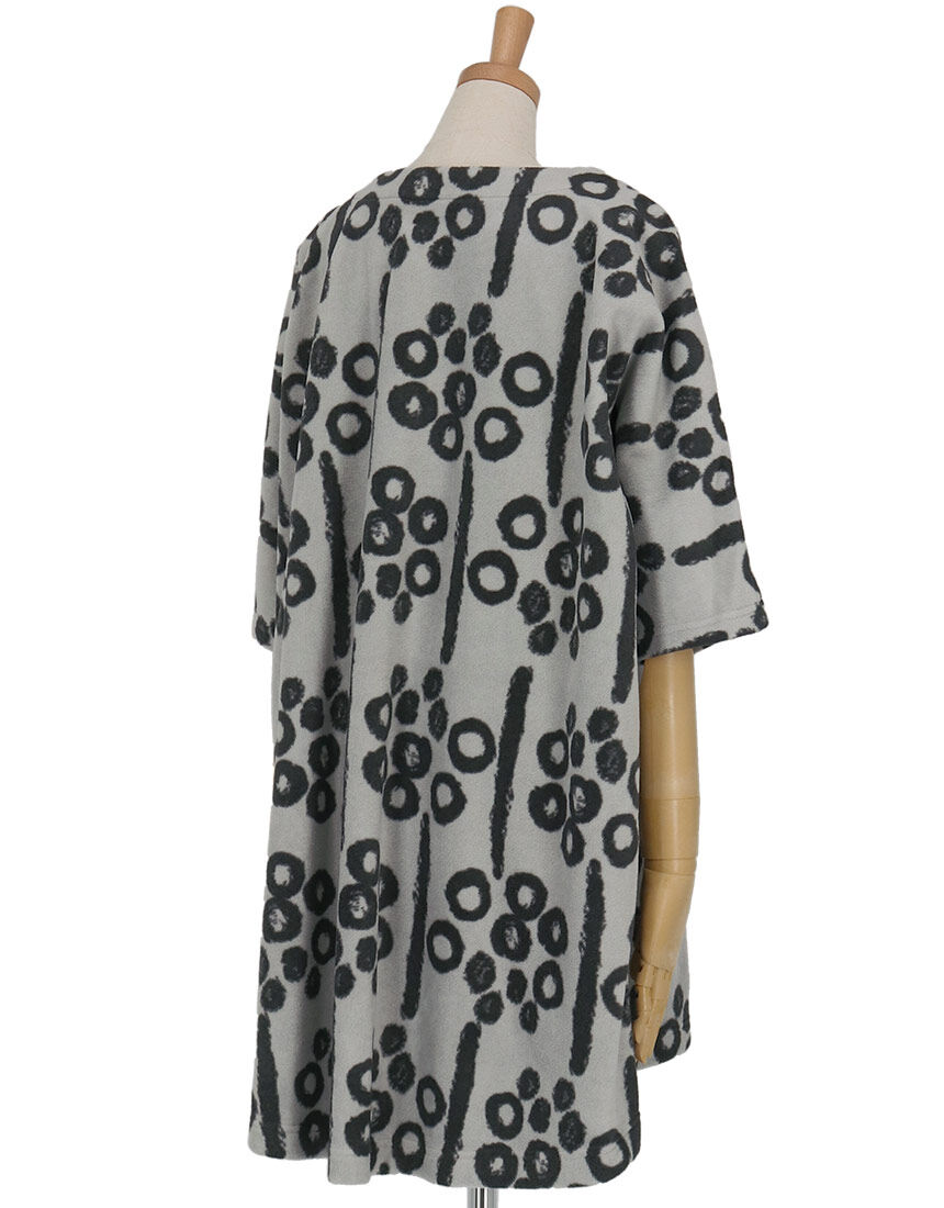 アツコマタノ とてもあたたかなマイクロフリース素材を使用 トップス