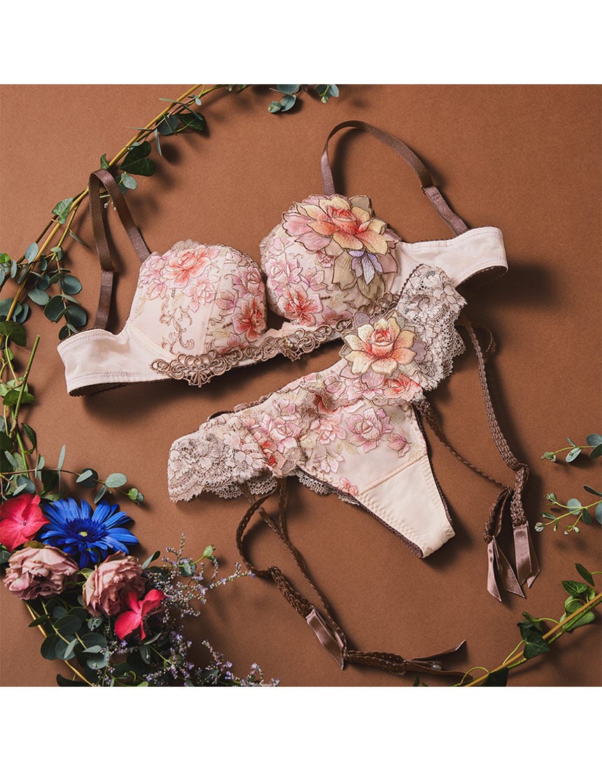 サルート ガーターベルト GTJ623｜ワコール直営の公式下着通販サイト