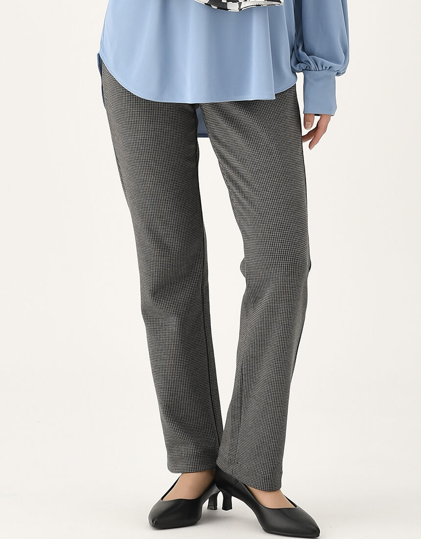 [ワコール] カルソン ストレッチパンツ テーパードシルエット ジャストウエスト ウエストゴム シワになりにく? ワコール_カルソン きれいめパンツ テーパード 動きやすいストレッチ