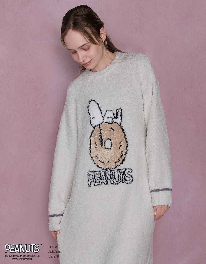 大人気の ウンナナクール PEANUTS × une nana cool ルームウェア・パジャマ