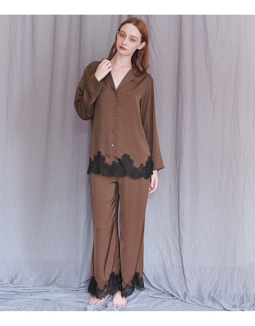 SALON by PEACH JOHN 【なめらかな肌ざわり】シャルムレースサテン