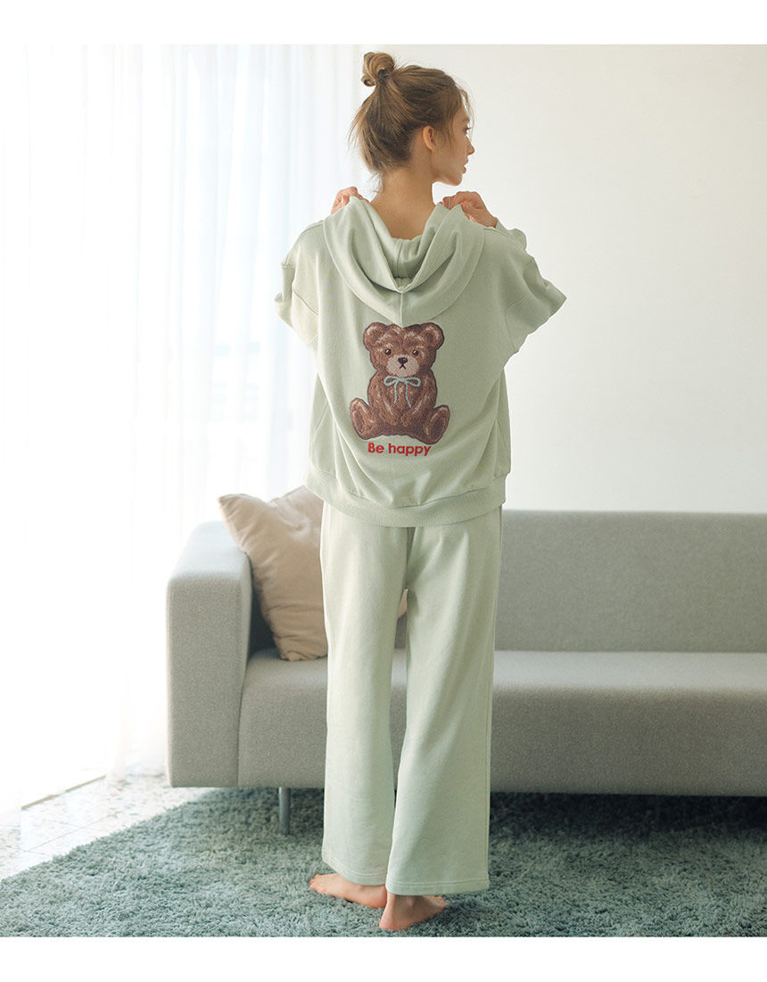 PEACH JOHN 【数量限定】くま刺しゅうにハート奪われるセットアップ