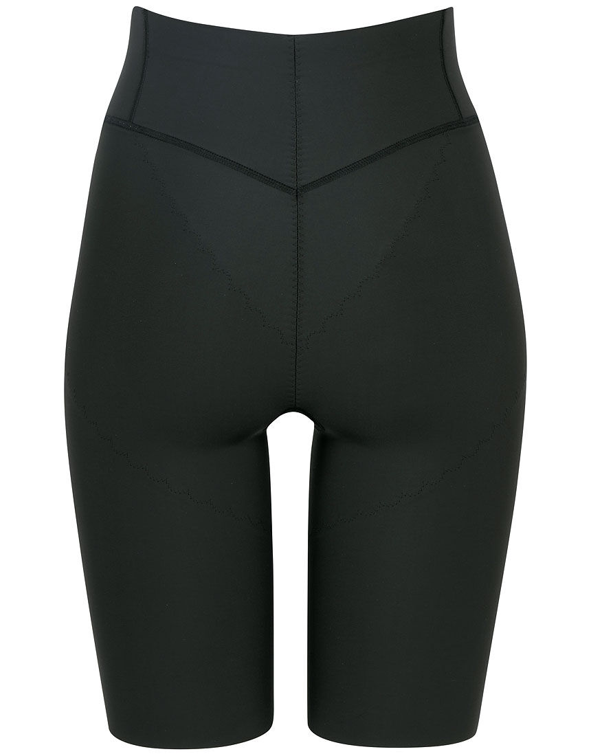 ワコール 【お尻をキュッ！座ってもラク！】小さく見せる