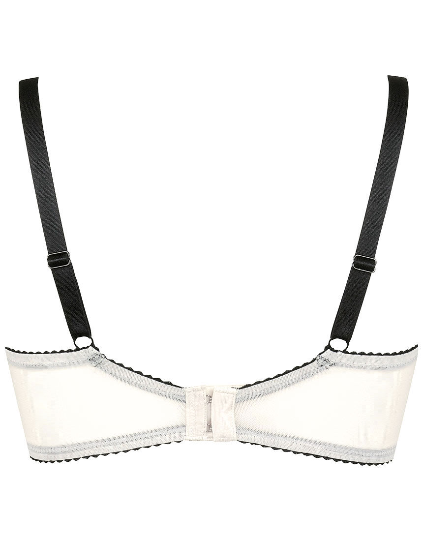 サルート しっかり盛れる×脇高ですっきり【Real Up Bra
