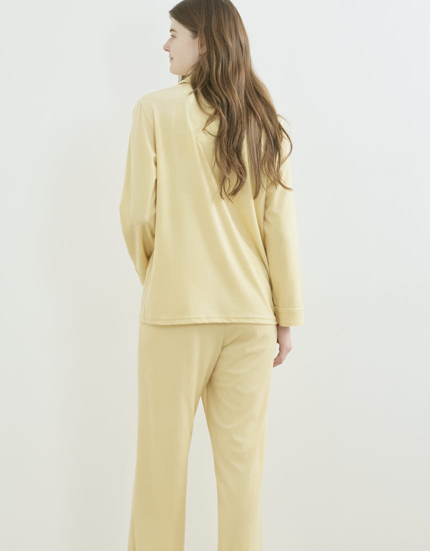 Eve 歌い手 パジャマ ベージュM 特典カレンダー Eve 歌い手 パジャマ ベージュM 特典カレンダー 2025年8月の特集は