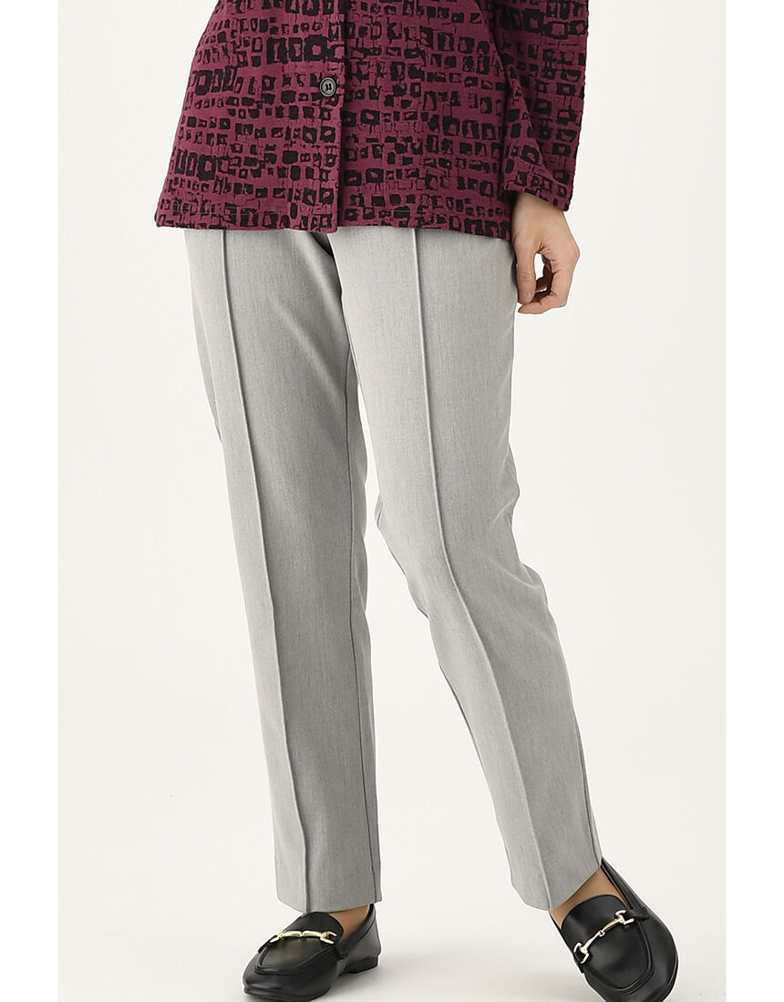 ワコール／らくラクパートナー 上品な印象の定番カルソン【ストレート