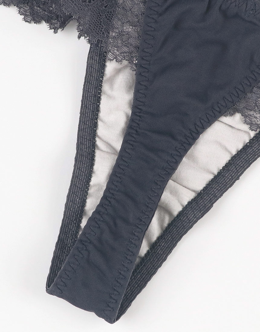 アンフィ Tバックショーツ PZM528｜ワコール直営の公式下着通販サイト