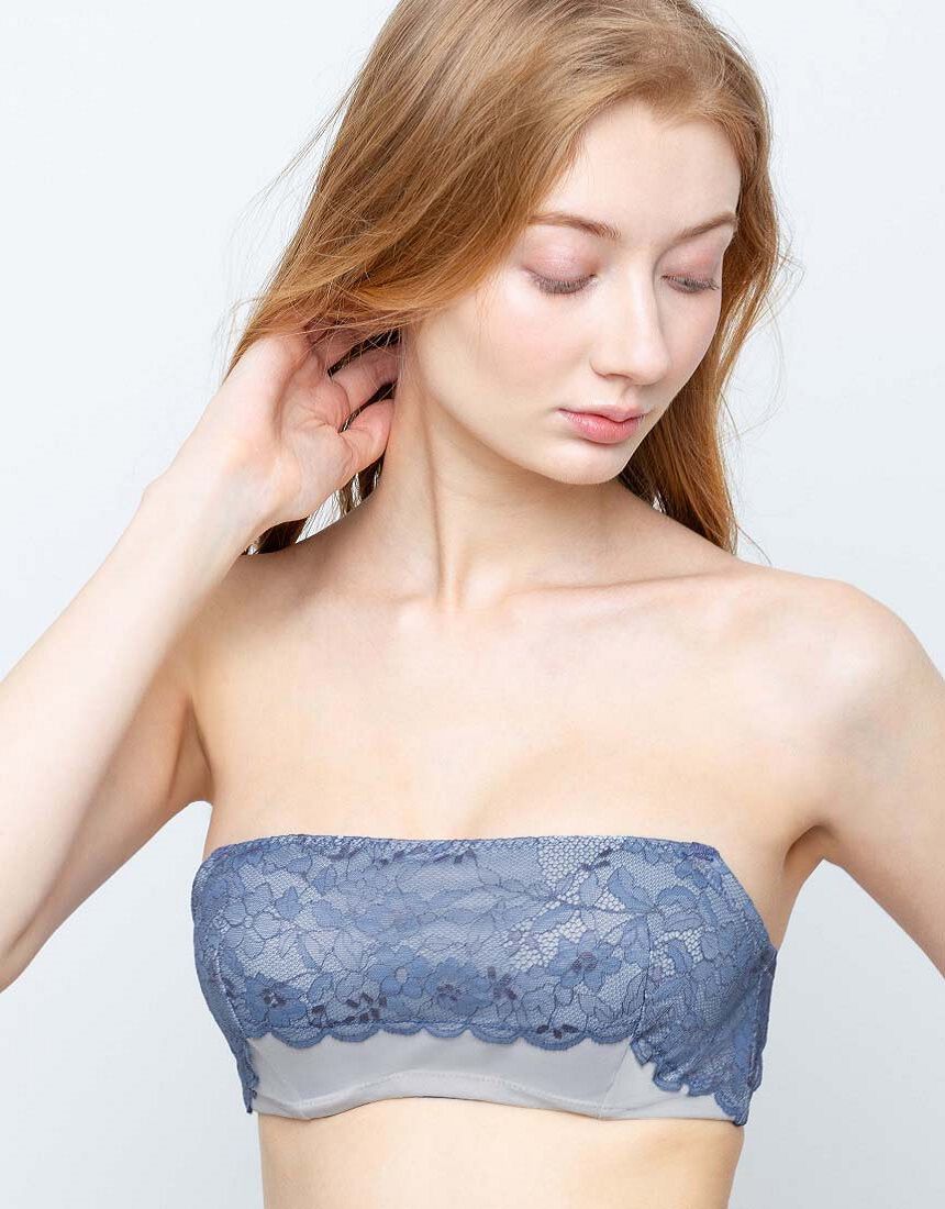 アンフィ 谷間のチラ見えをカバー【ストラップレスブラ】 3／4