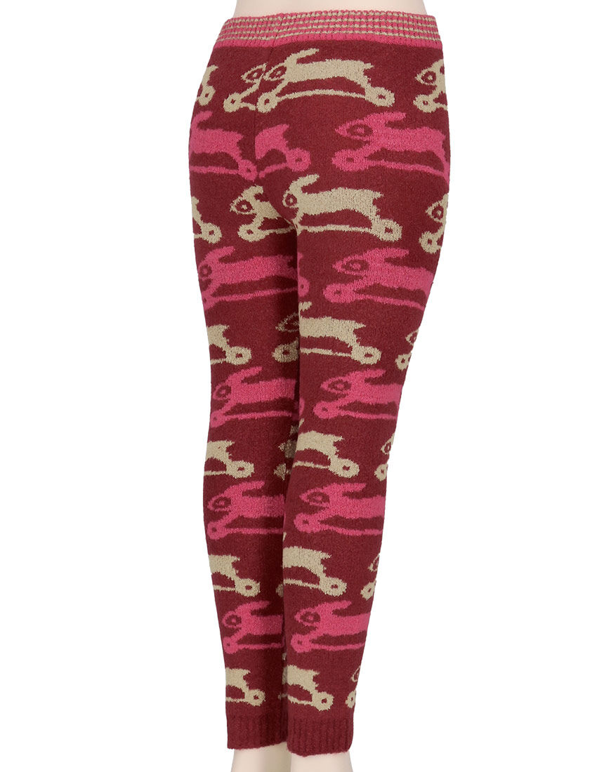 アツコマタノ アウターの下からのぞかせるコーディネイトもおすすめ 毛