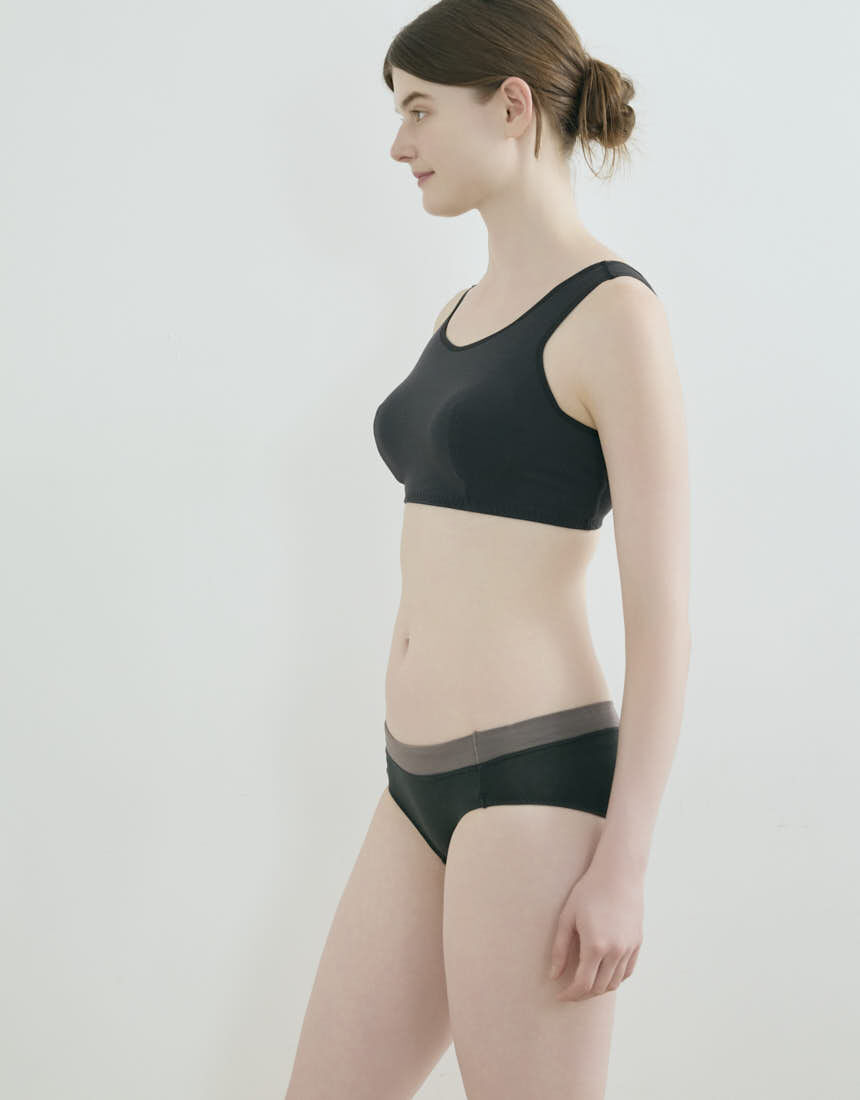 ウンナナクール パッド付きナイトアップブラ ノンワイヤーブラ JB3914