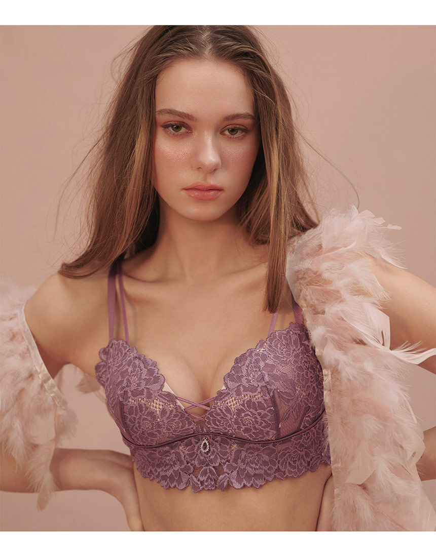 ナウ　ランジェリー　ブラジャー　日本製　新品 ユナウ YU'NOW モテ谷間の大人sweetブラ＆ショーツ 【返品不可商品