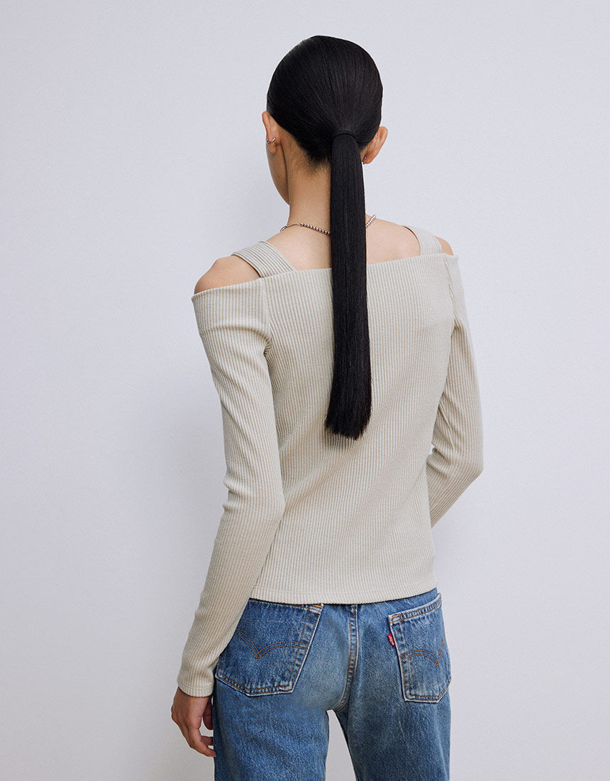 OUR WACOAL カップインストラップオフショルダー アウター