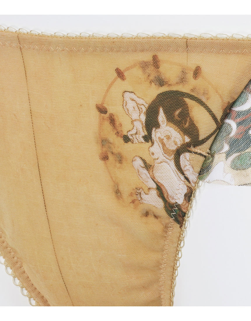 PEACH JOHN 【刺繍やレースを駆使して、世界的な名画を