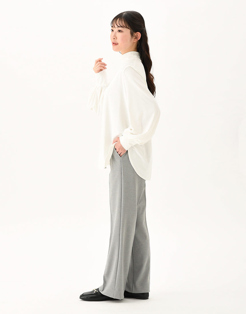 ワコール_カルソン きれいめパンツ フレアー 動きやすいストレッチ素材