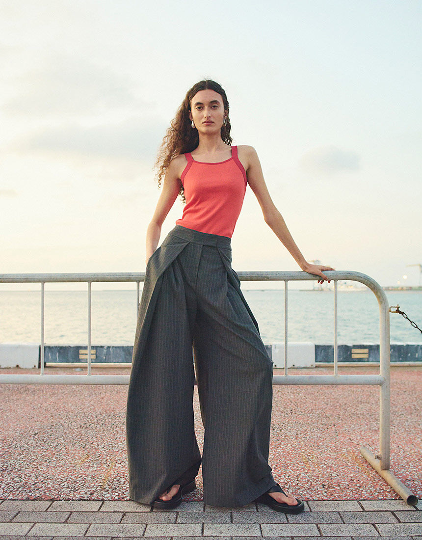 OUR WACOAL 【新色】カップインラウンドネックタンクトップ