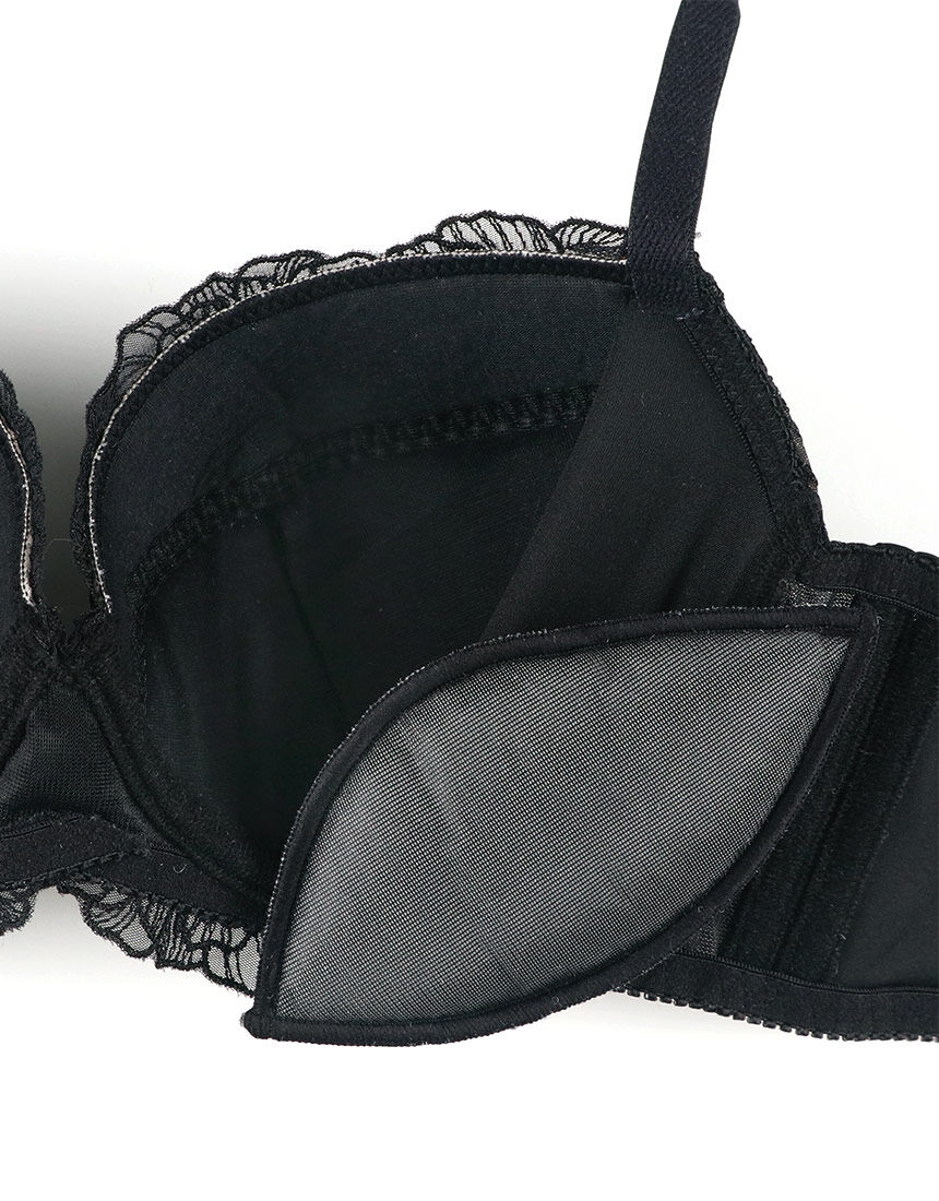 お値下げ❣ 新品未使用 ブラックレースのクローシェ Lingè Noël ランジェノエル 美胸脇高 ブラバックスムージング シリーズ