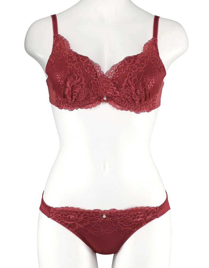 northerly (ノーザリー) 【フィットシリーズ 谷間メイク