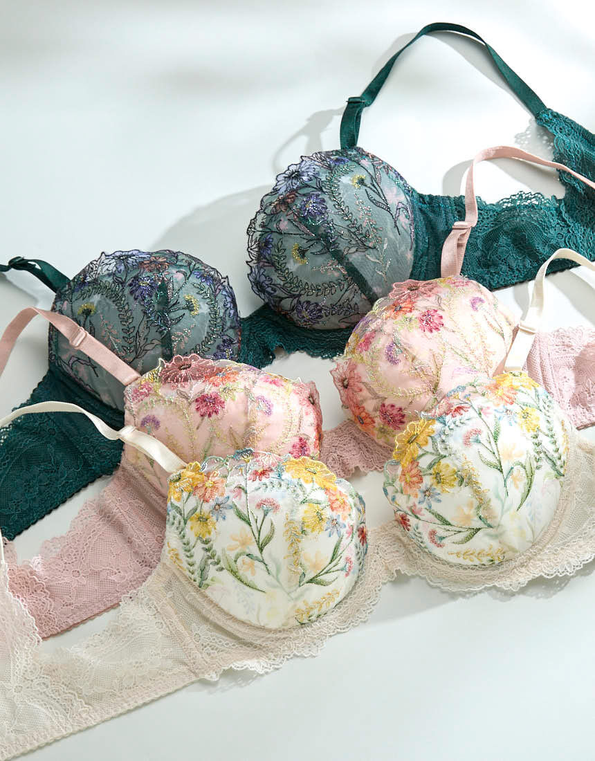 ウンナナクール バックスタイルまでかわいい Steppe