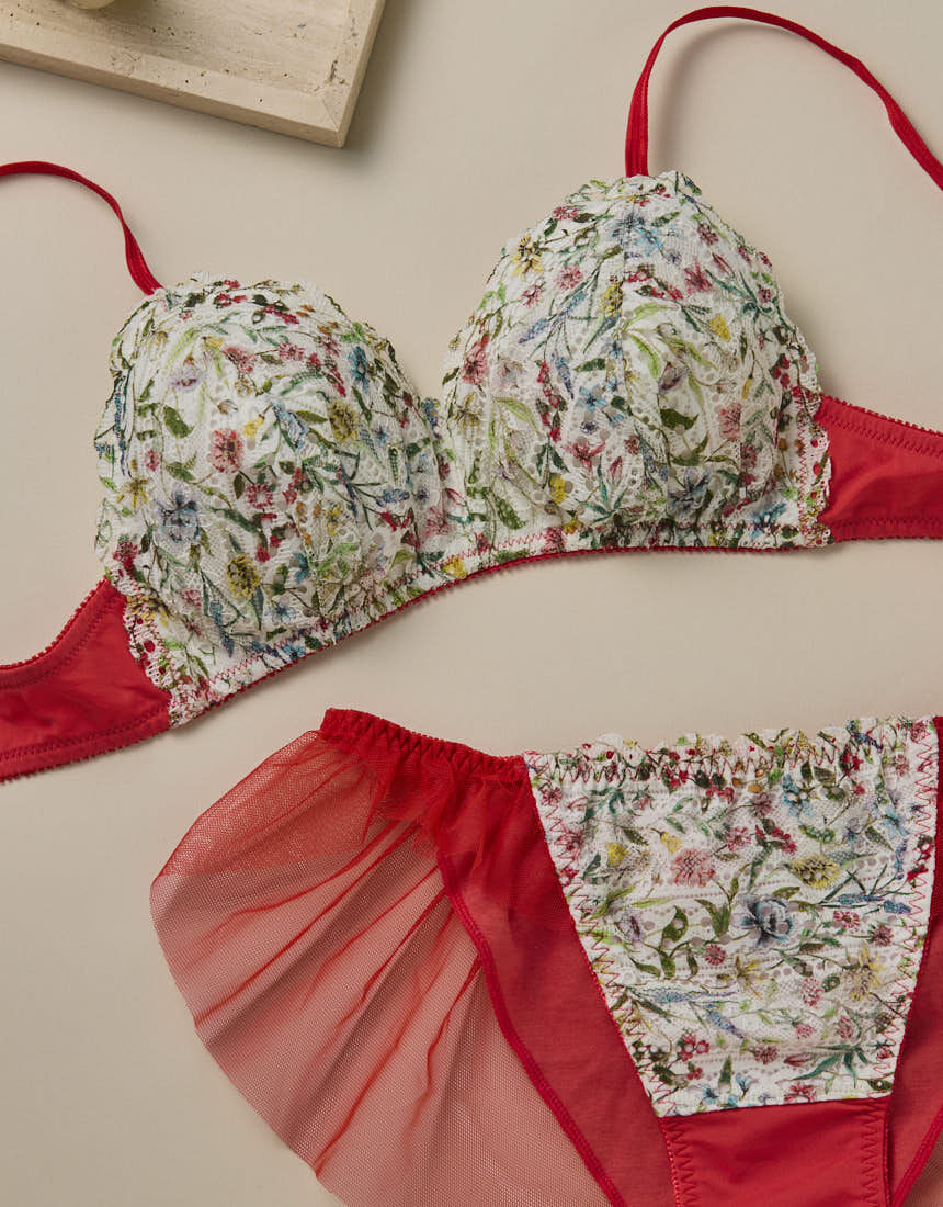 ウンナナクール MADE WITH LIBERTY FABRIC 三角