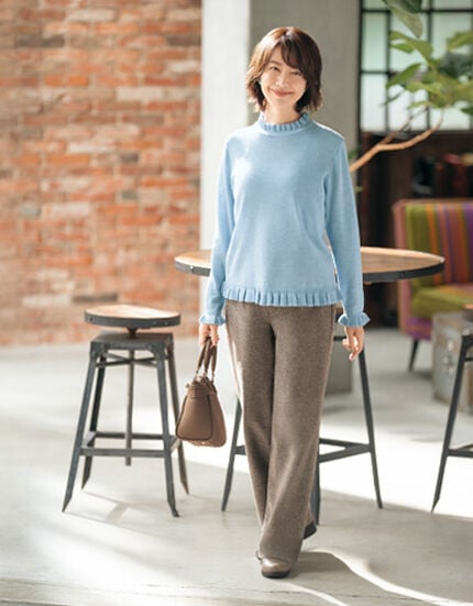 おしゃれに季節をつなぐコートの洗練スタイル　２