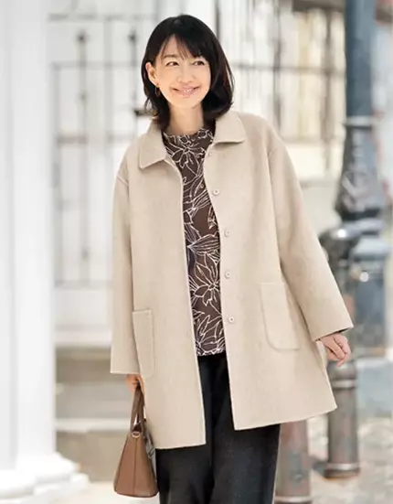 印象を変えて季節を楽しむ大人の端麗コート
