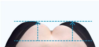 ブラジャーの着用イメージを上部から撮影