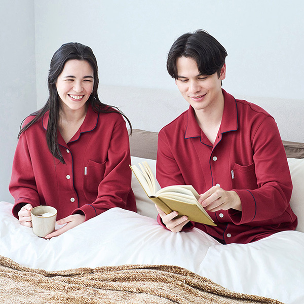 あったか　特殊製法の糸でやわらかキープ パジャマ